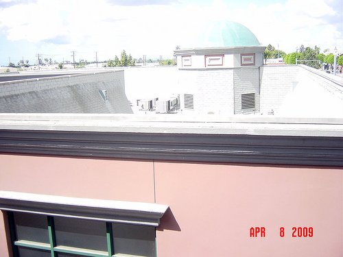 fake-2nd-floor-roof3424584931_f4a27dc5de